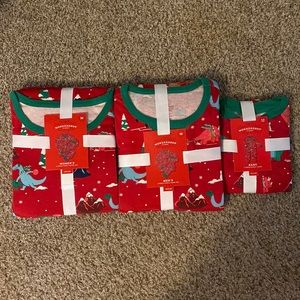 Christmas family pajama set. Men’s & Women’s Medium and Baby 3-6 mo